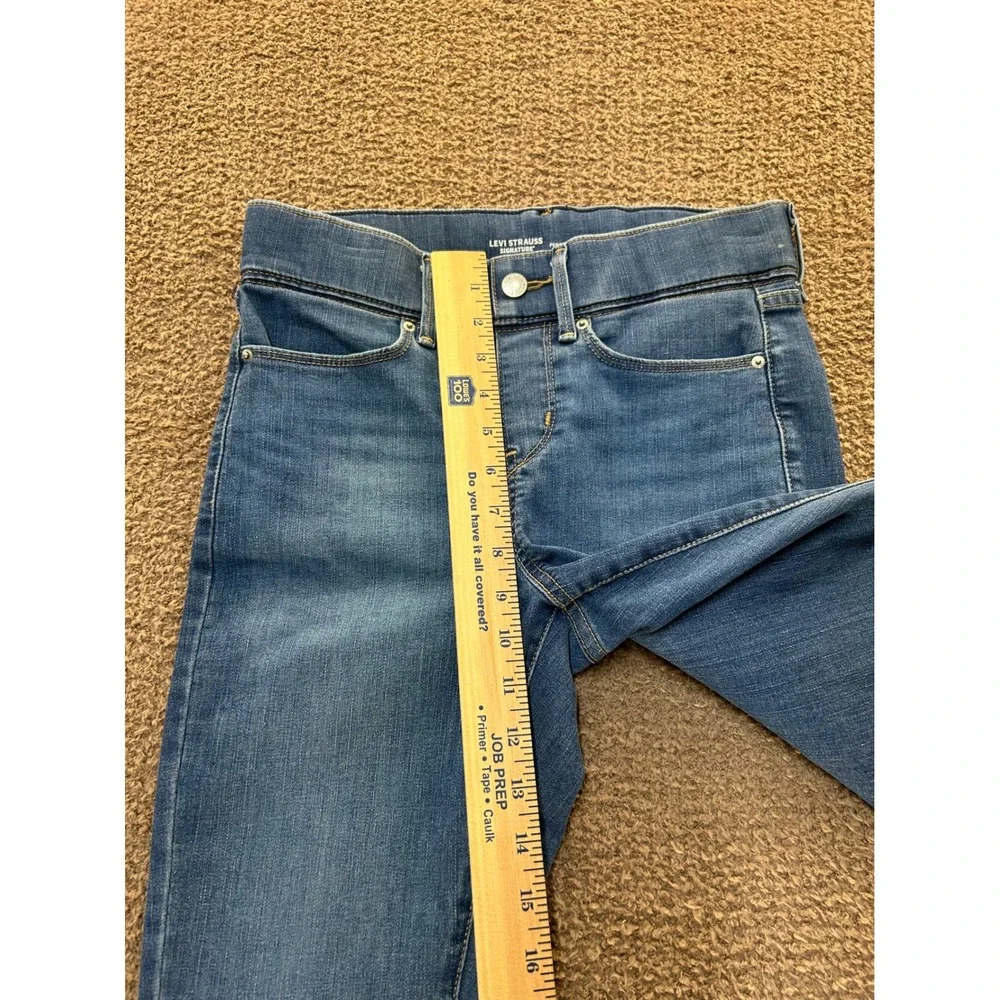 Levi Strauss Signature Shaping Perfect Pull-On Skinny Jeans Medium Wash Size 4 S